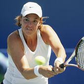 <p>Lindsay Davenport played on the U.S. team for 11 years, a national record.</p>
