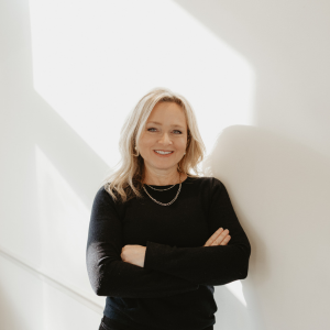 Laramie Richbourg smiling at the camera