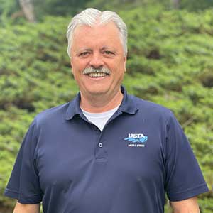 Mike Yocum en la cabeza