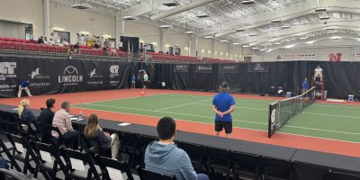 Visit the Lincoln Hosts The Pros page