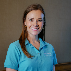 Victoria Moore is the Digital Content Producer and Graphic Designer at USTA Missouri Valley.