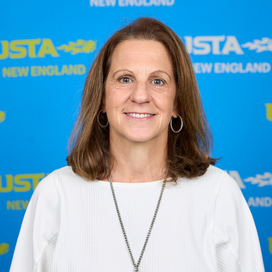 Carolyn Bohmiller Headshot