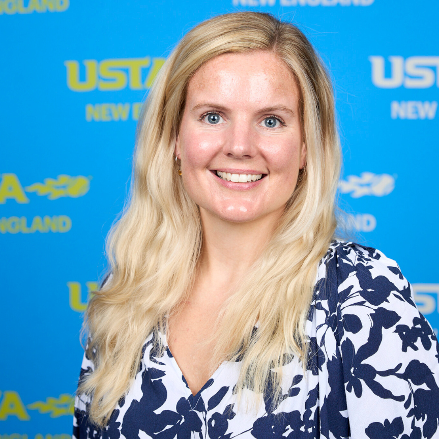 Chrissy Lyons Headshot