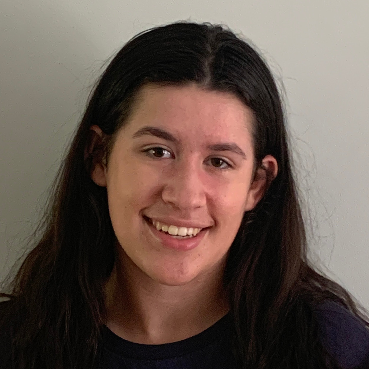 Olivia Whitake headshot